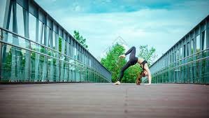 罗马诺：曼城计划让罗德里成为队内第二高薪，以防皇马挖角